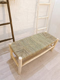 Banc marocain fait main en bois avec assise tressée naturelle AZRIVA
