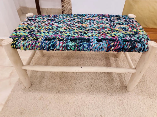 Banc en bois marocain fait main : corde multicolore tressée AZRIVA