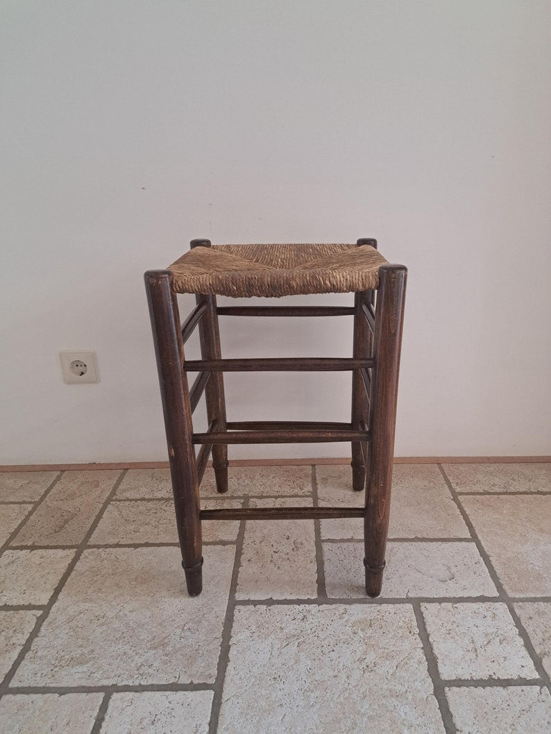 Vintage-Inspired Wooden Stool with Handwoven Reed Seat AZRIVA