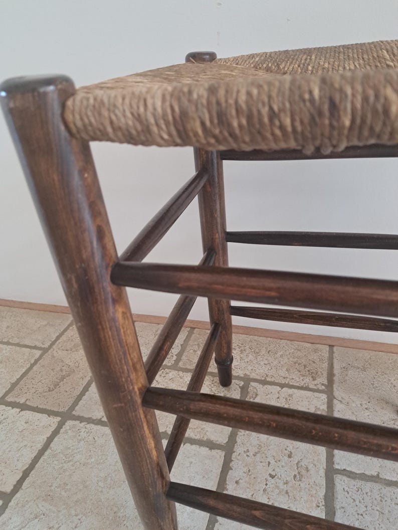 Vintage-Inspired Wooden Stool with Handwoven Reed Seat AZRIVA