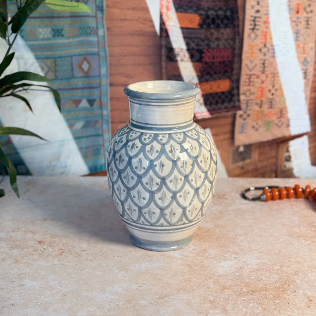 Kasbah Tazarine Handcrafted Rounded Vase – Grey & Black AZRIVA