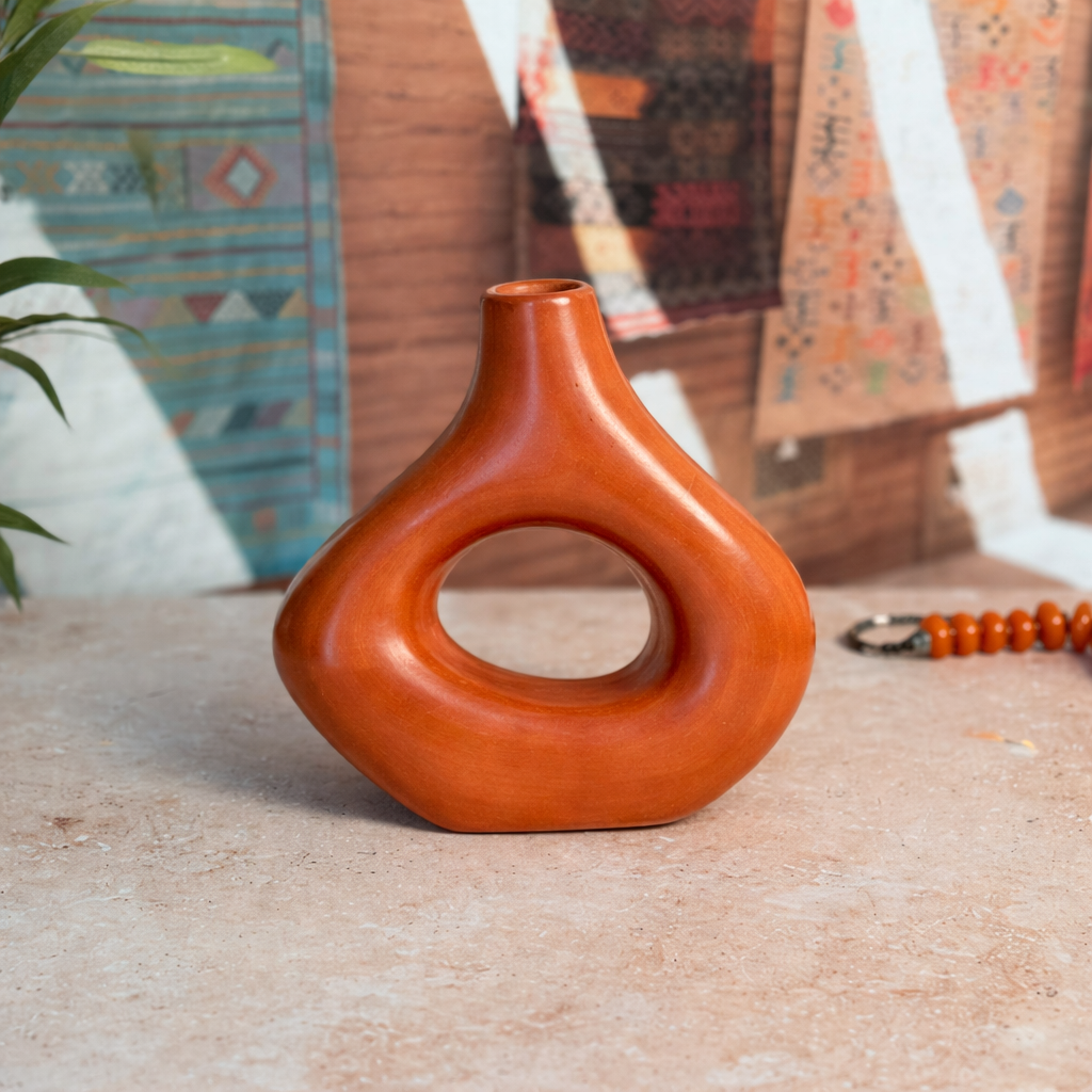 Tanara Small Matte Handcrafted Vase AZRIVA