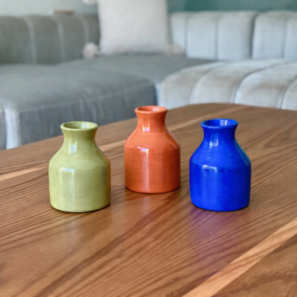 Amane Small Handcrafted Ceramic Vase AZRIVA