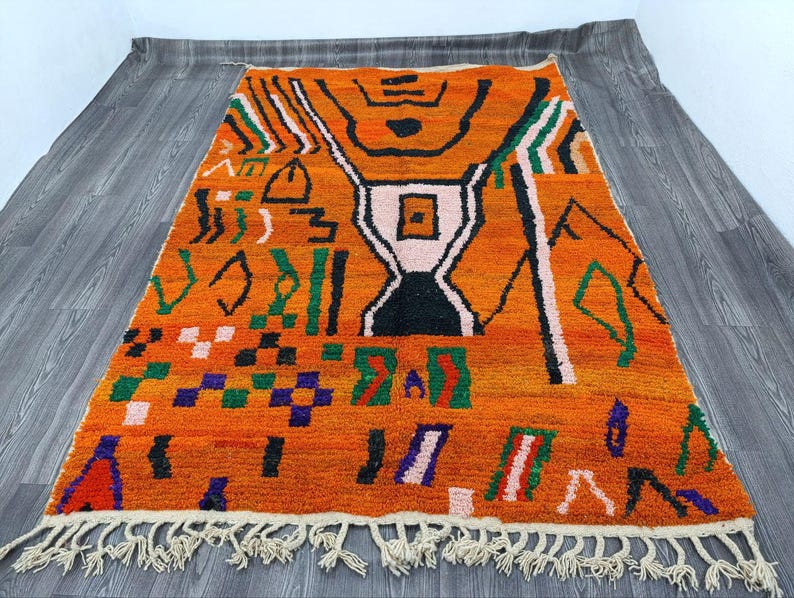 Tapis Berbère Fait Main 250 × 150 cm – Décoration Authentique du Maroc IZRI