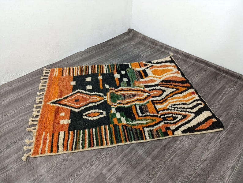 Tapis Berbère Fait Main 250 × 150 cm – Décoration Authentique du Maroc IZRI