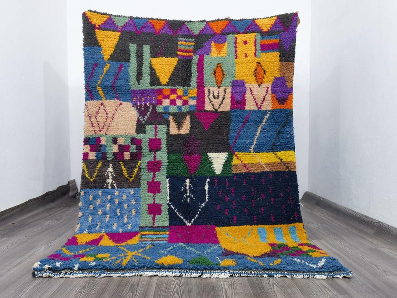 Tapis Marocain Artisanal 250 × 150 cm – Laine Tissée à la Main – Style Traditionnel IZRI