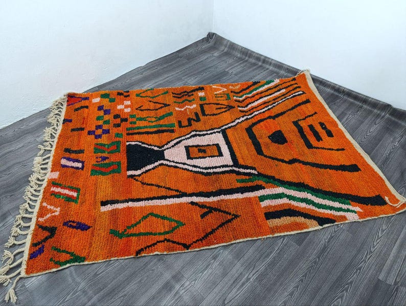 Tapis Berbère Fait Main 250 × 150 cm – Décoration Authentique du Maroc IZRI