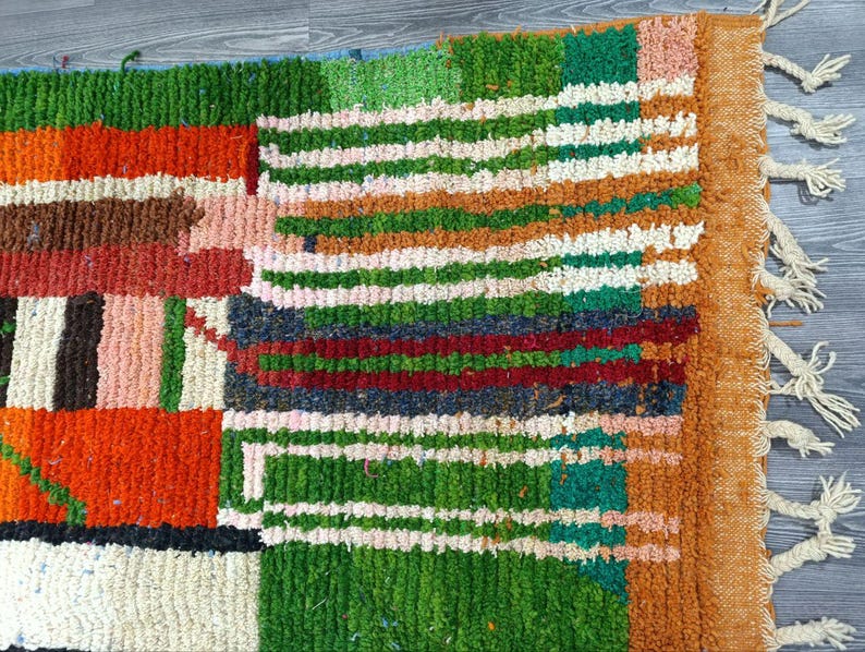 Tapis Marocain Traditionnel Fait Main 250 × 150 cm – Tissage Artisanal Authentique IZRI
