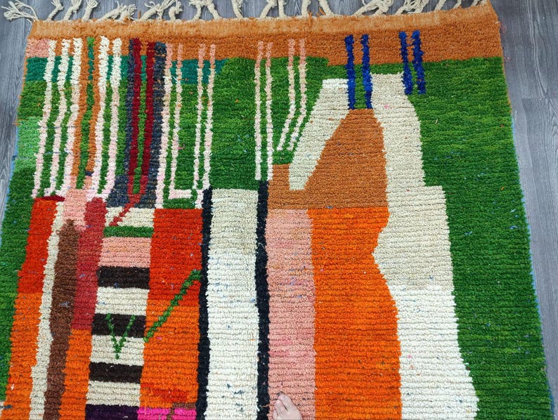 Tapis Marocain Traditionnel Fait Main 250 × 150 cm – Tissage Artisanal Authentique IZRI