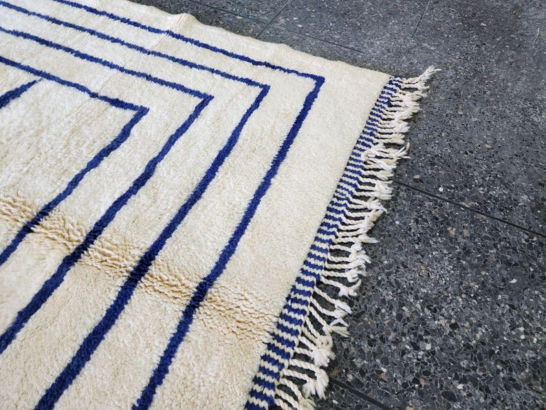 Tapis Marocain Traditionnel Fait Main300 ×200cm – Tissage Artisanal Authentique IZRI