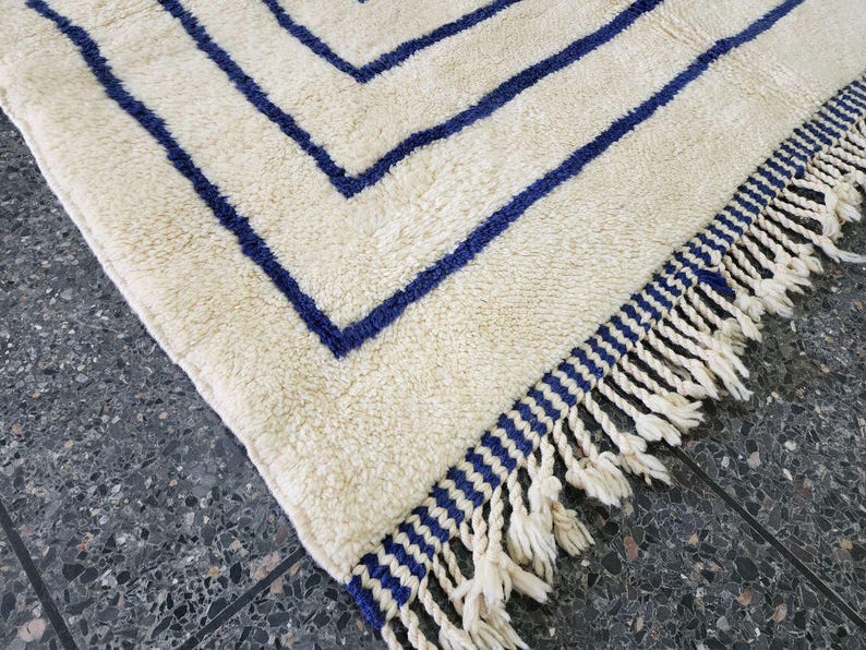 Tapis Marocain Traditionnel Fait Main300 ×200cm – Tissage Artisanal Authentique IZRI