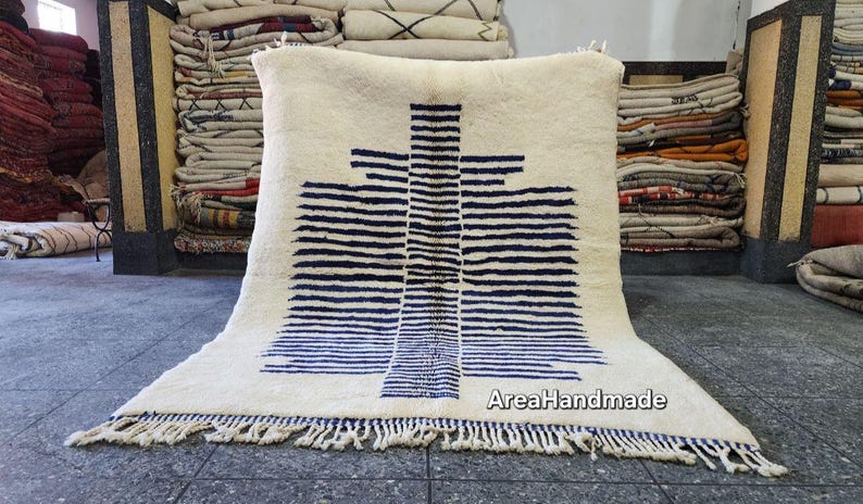 Tapis Marocain Artisanal300 × 200 cm – Laine Tissée à la Main – Style Traditionnel IZRI