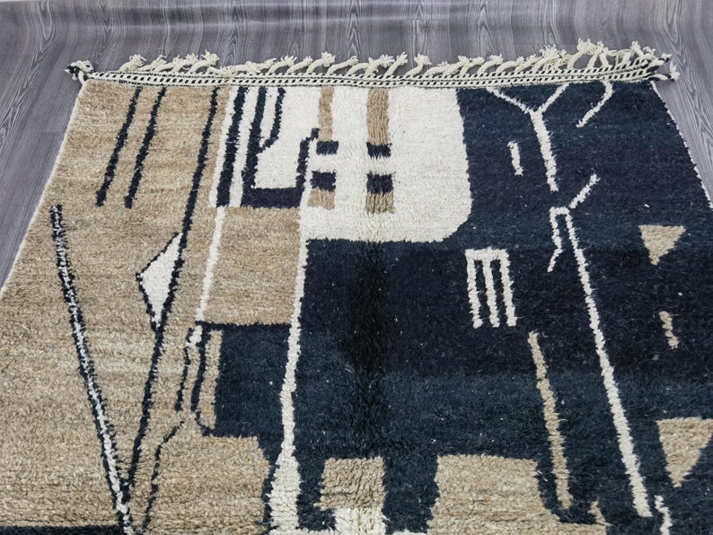 Tapis Traditionnel Marocain 250 × 150 cm – Pièce Unique Fait Main IZRI