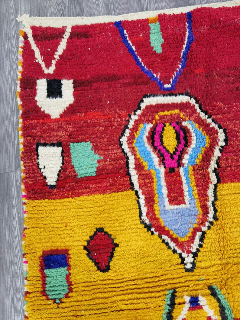 Tapis Marocain Artisanal 250 × 150 cm – Laine Tissée à la Main – Style Traditionnel (Copy) IZRI