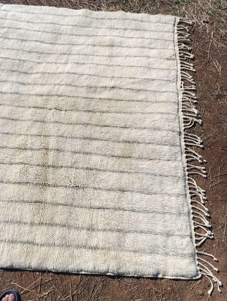 Grand Tapis Berbère Marocain Fait Main 300 ×200 cm – Artisanat Traditionnel