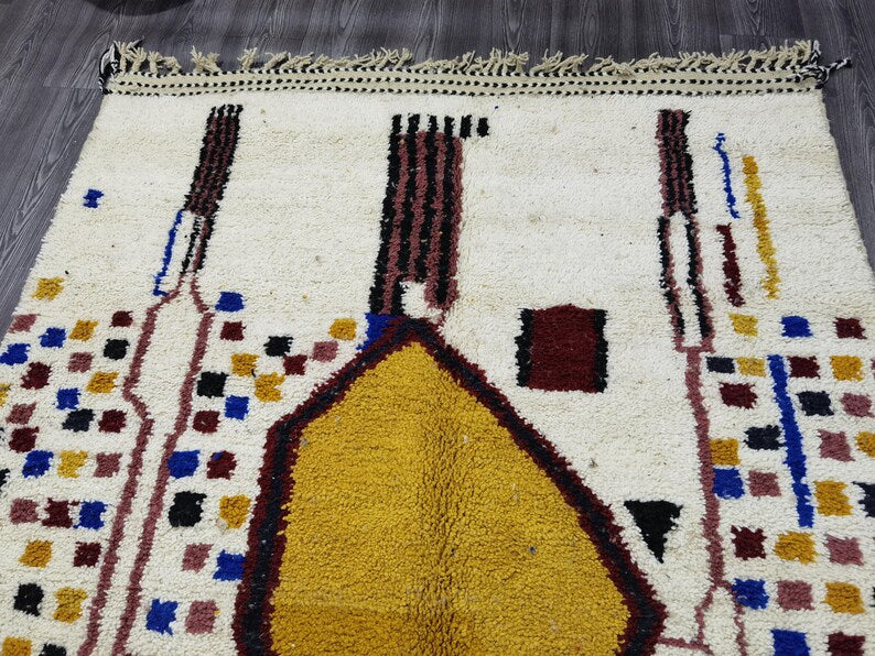 Tapis Berbère Fait Main 250 × 150 cm – Décoration Authentique du Maroc IZRI