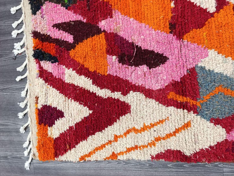 Tapis Berbère Fait Main 250 × 150 cm – Décoration Authentique du Maroc IZRI