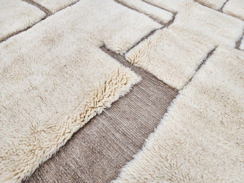 Tapis Marocain Artisanal300× 200cm – Laine Tissée à la Main – Style Traditionnel IZRI