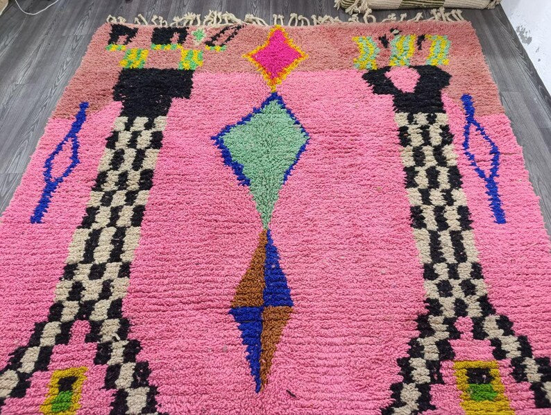 Grand Tapis Berbère Marocain Fait Main 250 × 150 cm – Artisanat Traditionnel IZRI