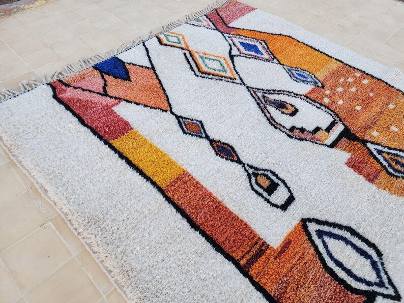 Tapis Marocain Artisanal 250 × 150 cm – Laine Tissée à la Main – Style Traditionnel IZRI
