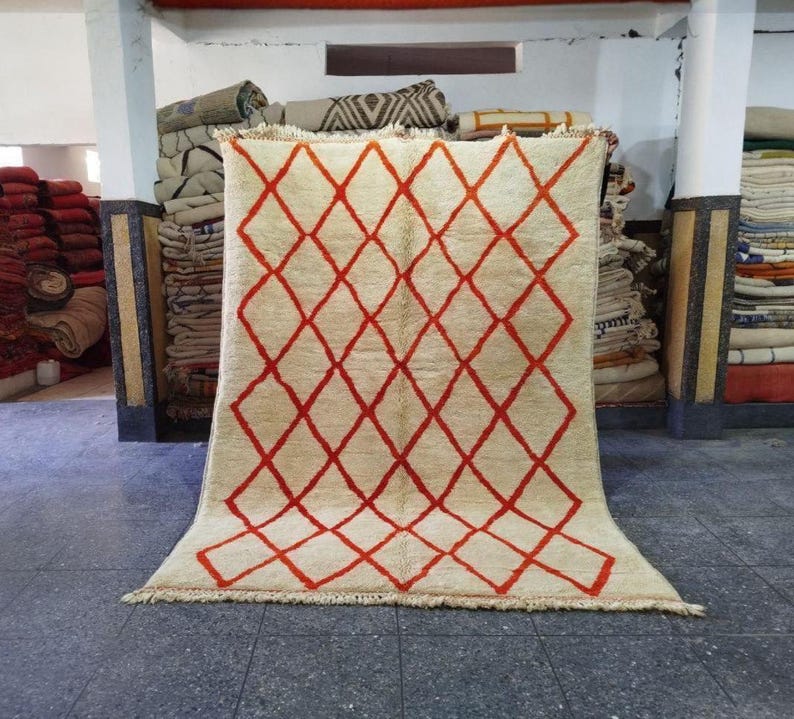 Tapis Marocain Traditionnel Fait Main 250 × 150 cm – Tissage Artisanal Authentique IZRI
