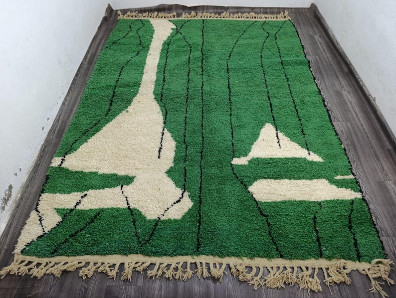 Tapis Berbère Fait Main 250 × 150 cm – Décoration Authentique du Maroc IZRI