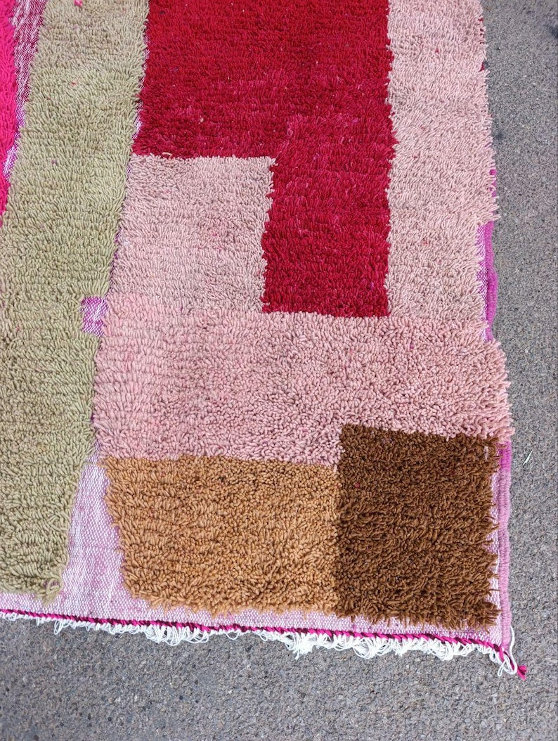 Tapis Traditionnel Marocain 250 × 150 cm – Pièce Unique Fait Main IZRI