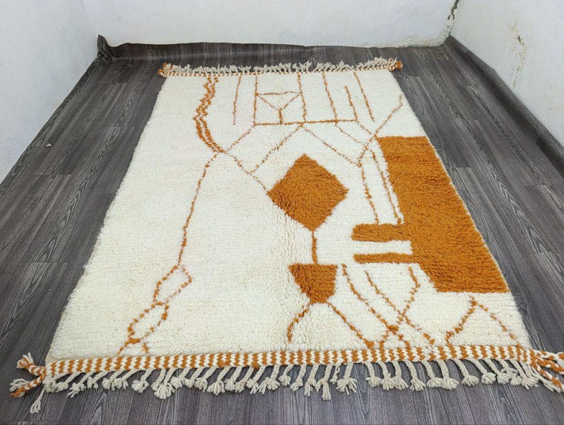 Grand Tapis Berbère Marocain Fait Main 250 × 150 cm – Artisanat Traditionnel IZRI