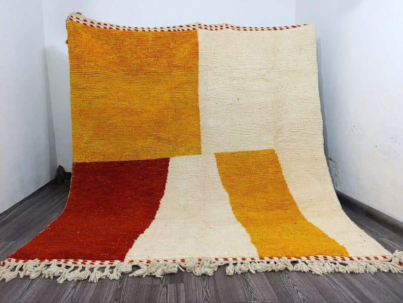 Grand Tapis Berbère Marocain Fait Main 250 × 150 cm – Artisanat Traditionnel IZRI