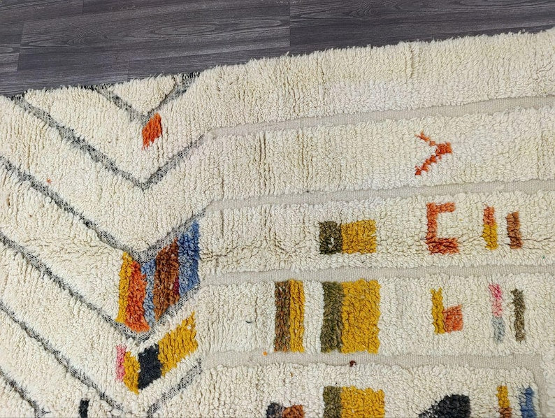 Tapis Traditionnel Marocain 250 × 150 cm – Pièce Unique Fait Main IZRI
