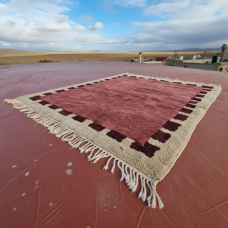 Tapis Marocain Traditionnel Fait Main 250 × 150 cm – Tissage Artisanal Authentique IZRI