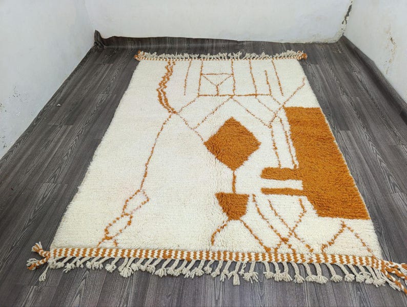 Grand Tapis Berbère Marocain Fait Main 250 × 150 cm – Artisanat Traditionnel IZRI