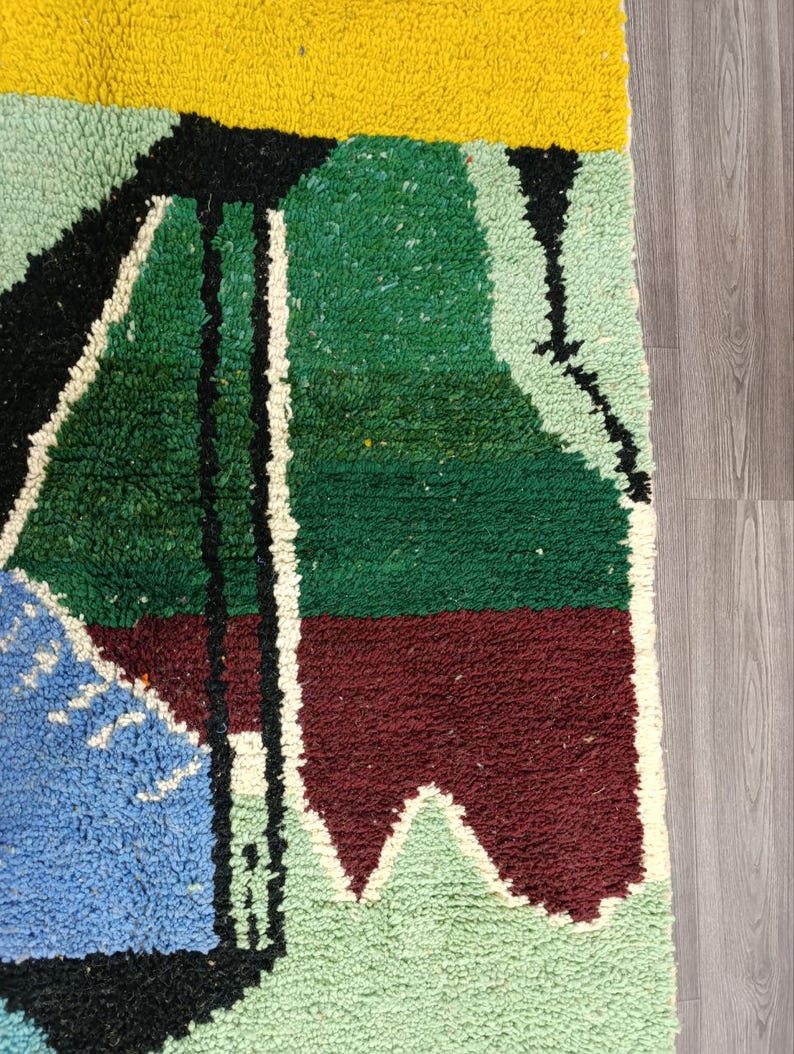 Grand Tapis Berbère Marocain Fait Main 250 × 150 cm – Artisanat Traditionnel IZRI
