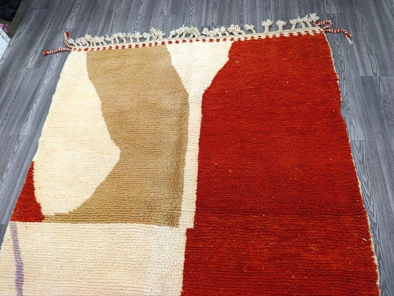 Tapis Berbère Fait Main 250 × 150 cm – Décoration Authentique du Maroc IZRI