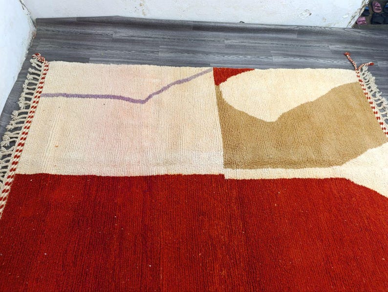 Tapis Berbère Fait Main 250 × 150 cm – Décoration Authentique du Maroc IZRI