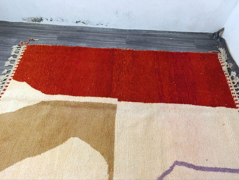 Tapis Berbère Fait Main 250 × 150 cm – Décoration Authentique du Maroc IZRI