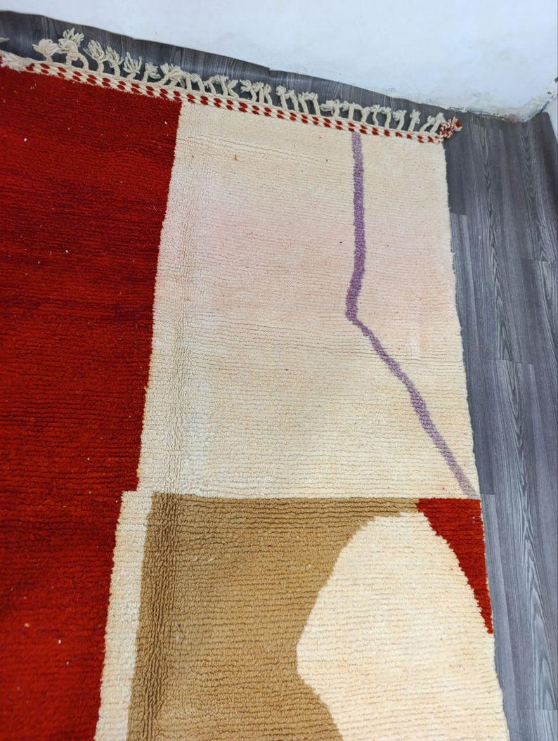 Tapis Berbère Fait Main 250 × 150 cm – Décoration Authentique du Maroc IZRI
