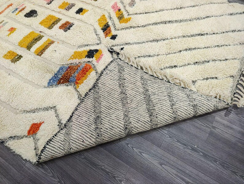 Tapis Traditionnel Marocain 250 × 150 cm – Pièce Unique Fait Main IZRI