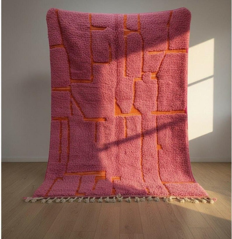 Tapis Berbère Fait Main 250 × 150 cm – Décoration Authentique du Maroc IZRI