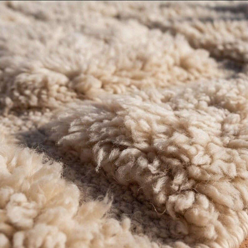 Tapis Marocain Artisanal 300 × 200 cm – Laine Tissée à la Main – Style Traditionnel IZRI