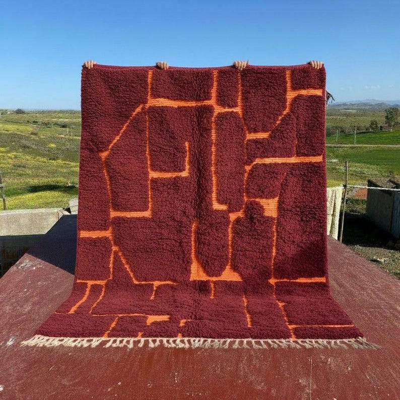 Tapis Berbère Fait Main 250 × 150 cm – Décoration Authentique du Maroc IZRI