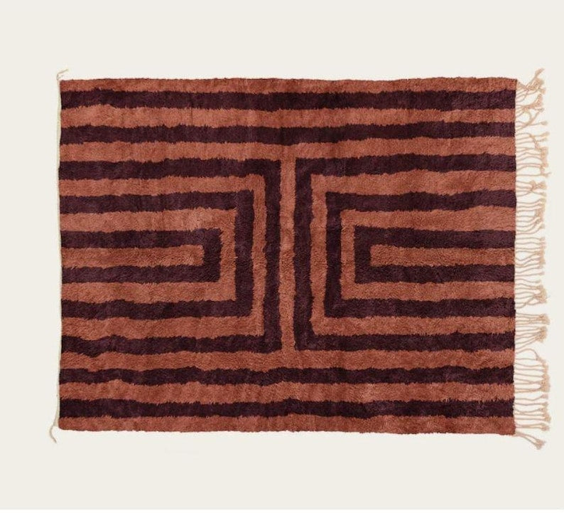 Tapis Marocain Traditionnel Fait Main 250 × 150 cm – Tissage Artisanal Authentique IZRI
