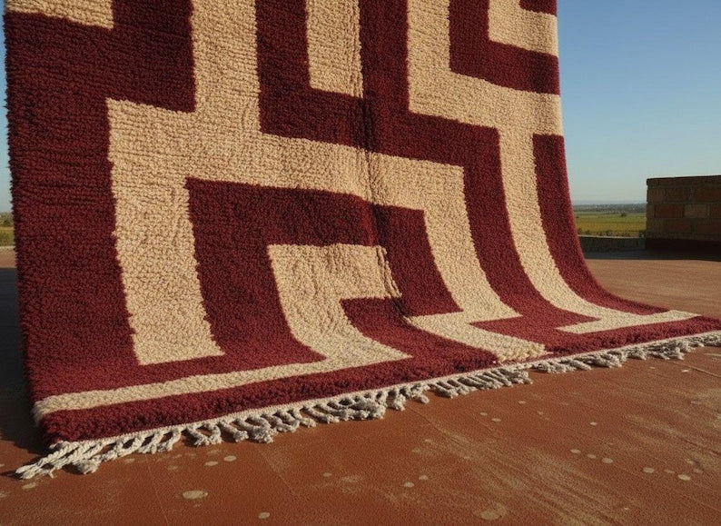 Tapis Berbère Fait Main 250 × 150 cm – Décoration Authentique du Maroc IZRI