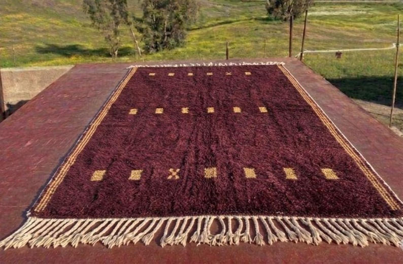 Tapis Marocain Traditionnel Fait Main 300×200cm – Tissage Artisanal Authentique IZRI