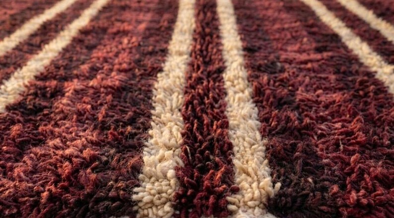Grand Tapis Berbère Marocain Fait Main 300 ×200 cm – Artisanat Traditionnel