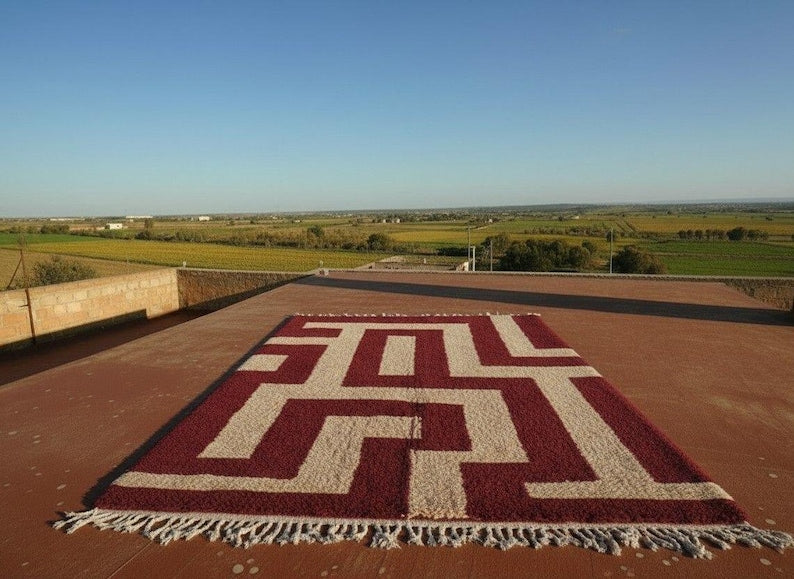 Tapis Berbère Fait Main 250 × 150 cm – Décoration Authentique du Maroc IZRI
