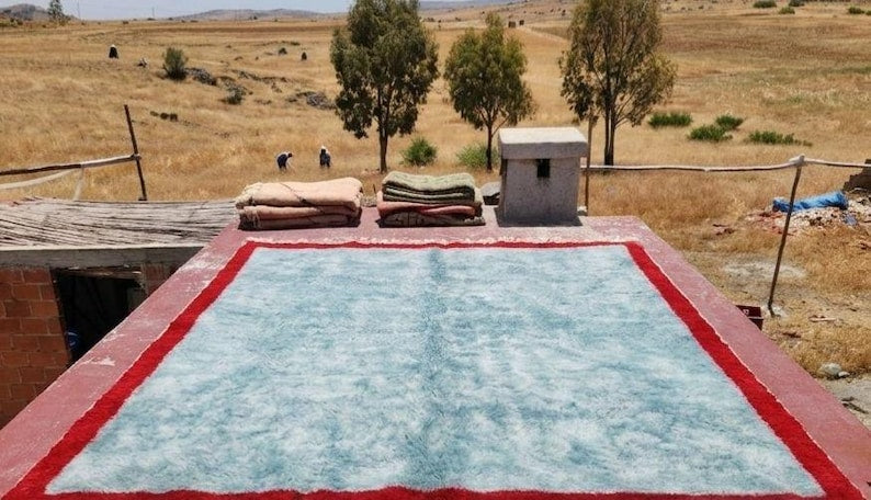 Tapis Marocain Traditionnel Fait Main300 ×200 cm – Tissage Artisanal Authentique IZRI