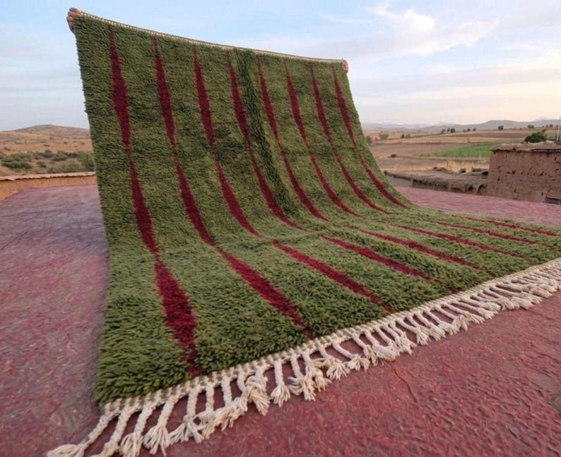 Tapis Marocain Artisanal 300 × 200 cm – Laine Tissée à la Main – Style Traditionnel IZRI