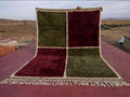 Tapis Marocain Artisanal 250 × 150 cm – Laine Tissée à la Main – Style Traditionnel IZRI
